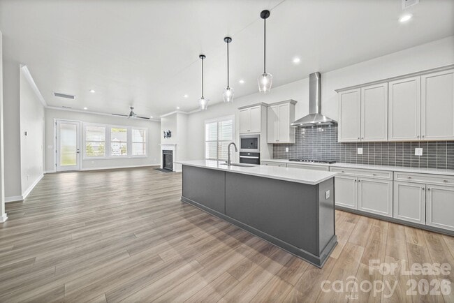 Building Photo - 8016 Brookbank Dr