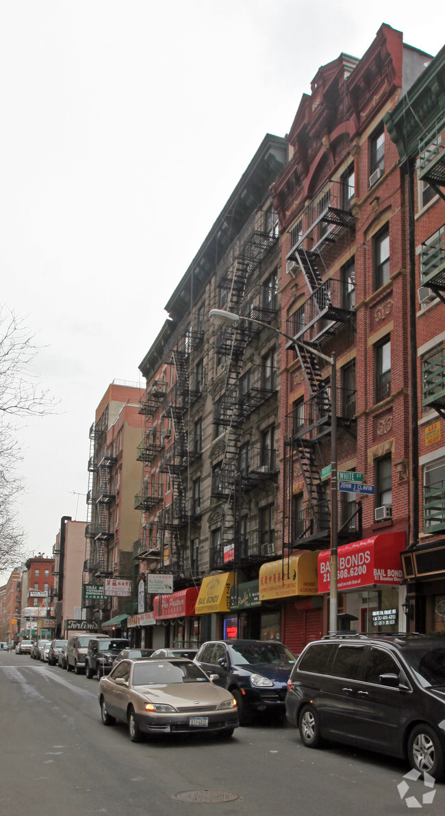 Building Photo - 83-85 Baxter St