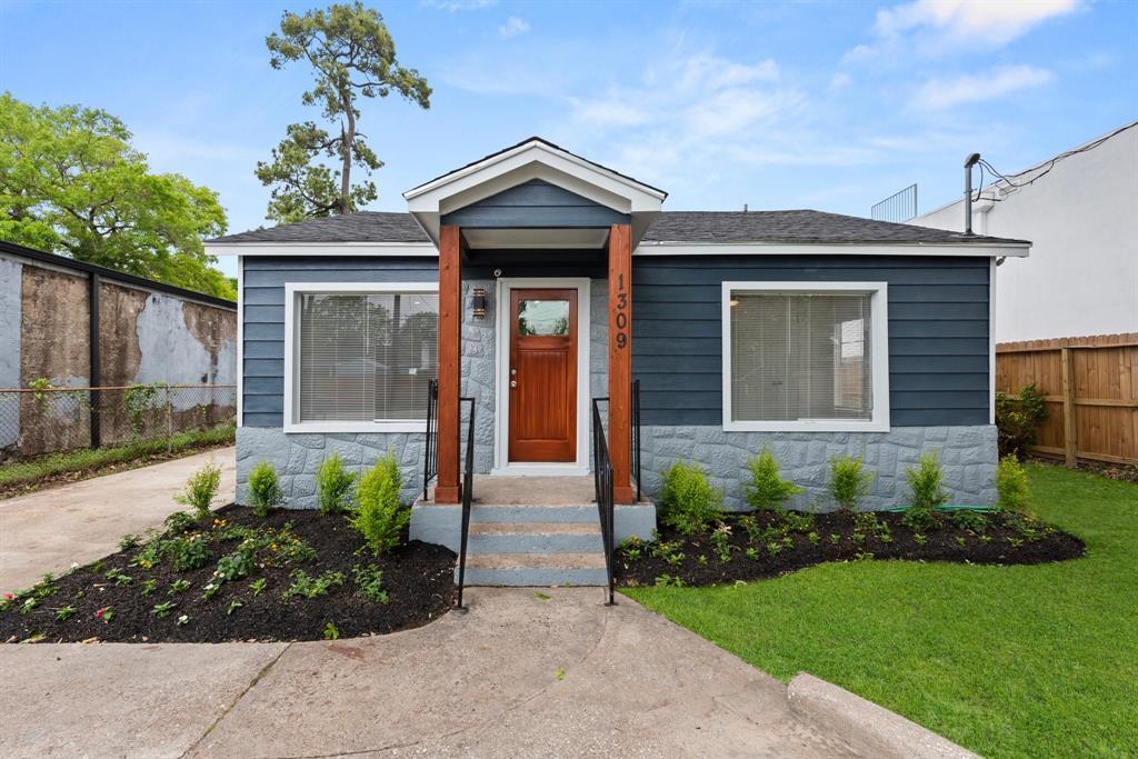 Primary Photo - 1309 Bragg St