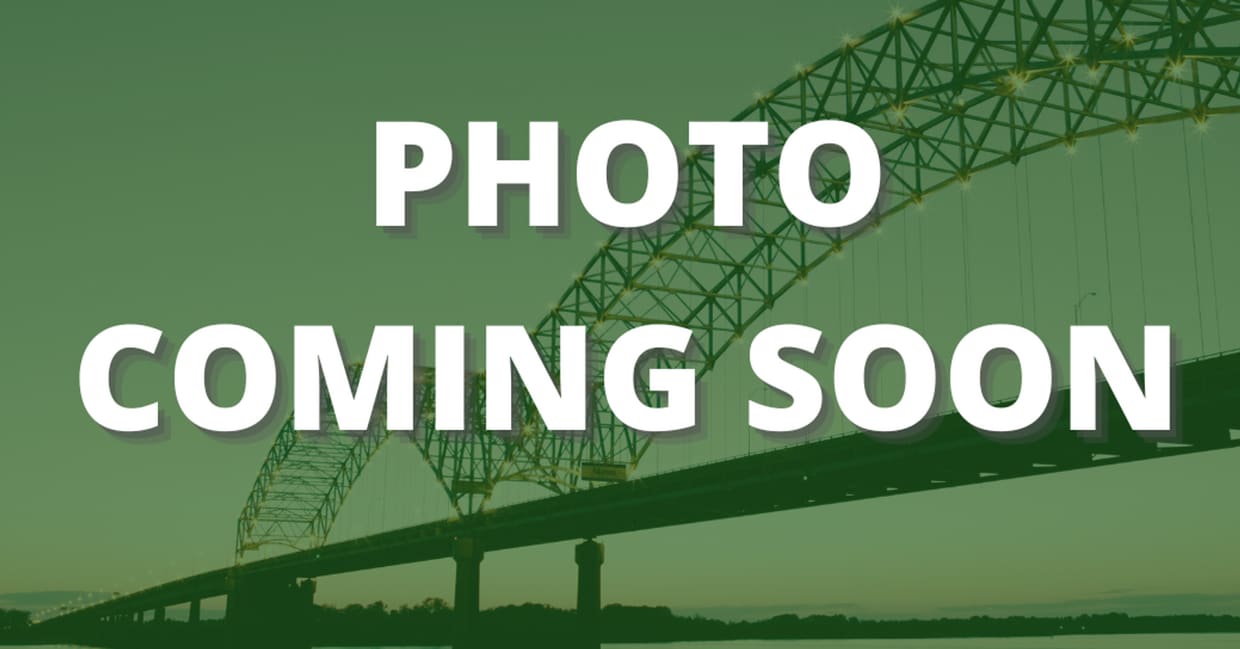 Building Photo - March Move in Special - First Full Months Rent Free !