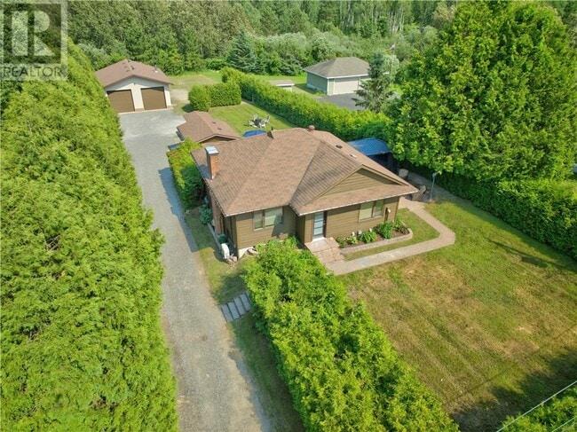 Building Photo - 3906 Edward Dr