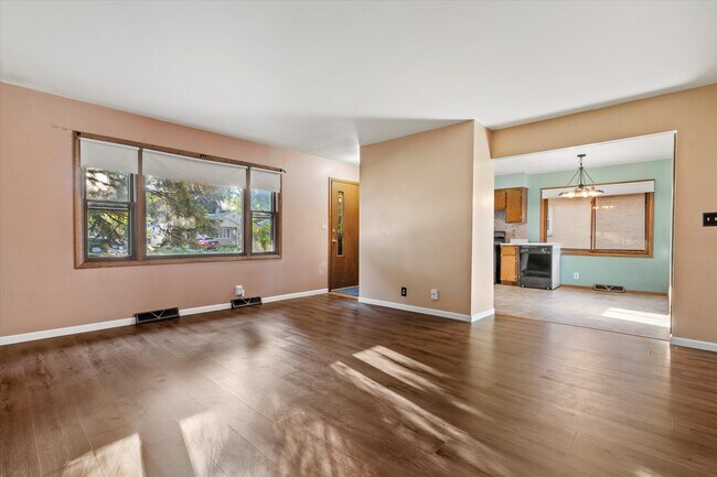 Foto del edificio - 2773 S 58th St