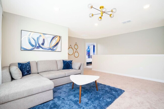 Foto del edificio - 7316 Oakmoss Loop