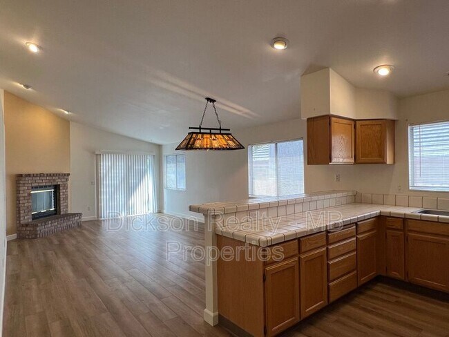 Foto del edificio - 5216 Palo Alto Ct