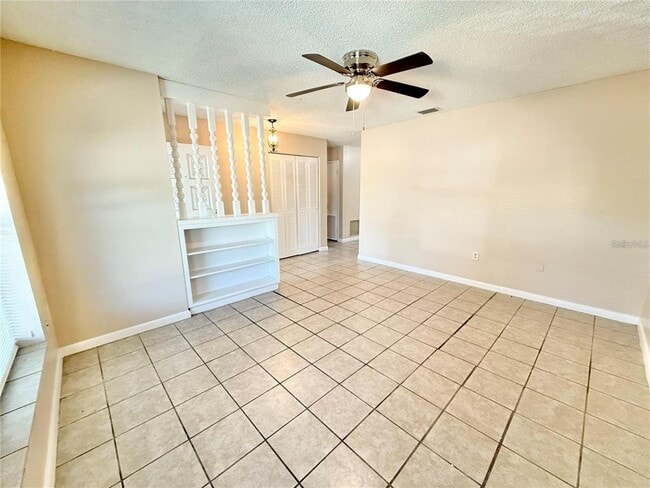 Building Photo - 1507 N Thacker Ave