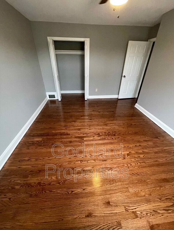 Foto del edificio - 5916 Northwood Dr