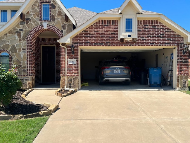 Building Photo - 440 Shirley Dr