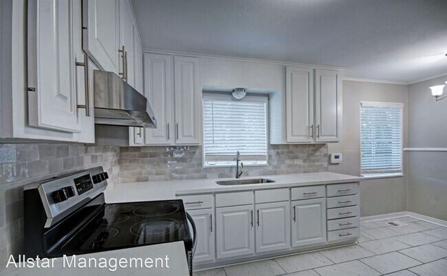 Building Photo - 3 br, 2 bath House - 5565 Wayneland Drive
