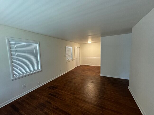 Foto del edificio - Nice 3 bedroom 2 bathroom home in West Lit...
