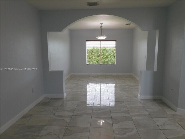 Building Photo - 15002 SW 161st Pl