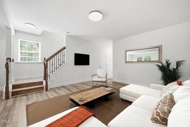 Foto del edificio - Lease OR Lease to Own