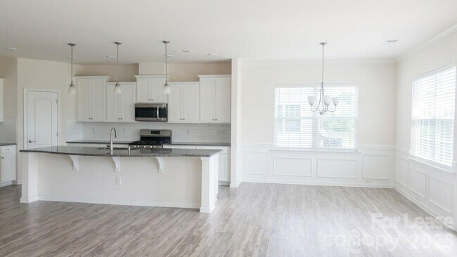 Foto del edificio - 12449 Belmont Mansion Dr