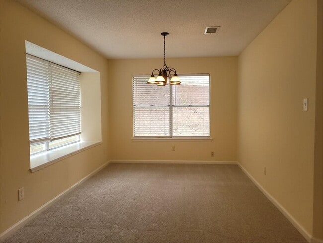 Building Photo - 11080 Mortons Crossing