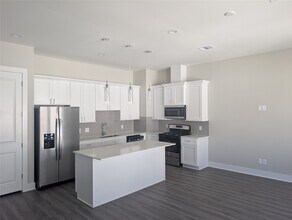 Building Photo - 8316 Curry Rd