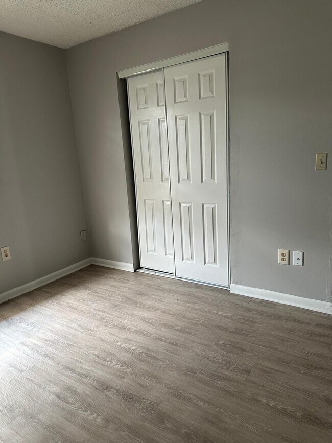 Foto del edificio - 504 S Westgate Ave