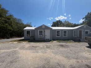 Building Photo - 407 Henry St