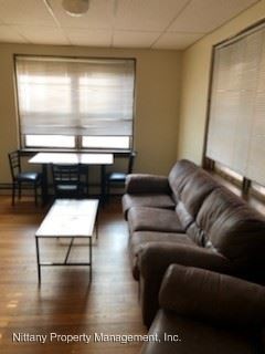 Foto principal - 3 br, 1 bath House - 125-3 W Beaver Avenue