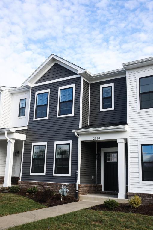 Building Photo - 2050 Kyles Wy