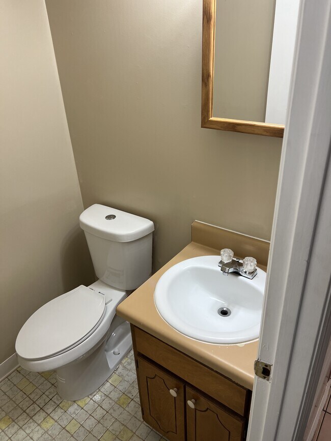 Foto del edificio - 8431 Moultrie Dr