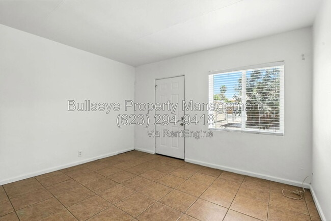 Building Photo - 303 W Highland Ave