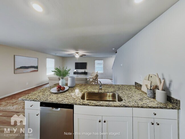 Building Photo - 240 Ivy Bank Dr