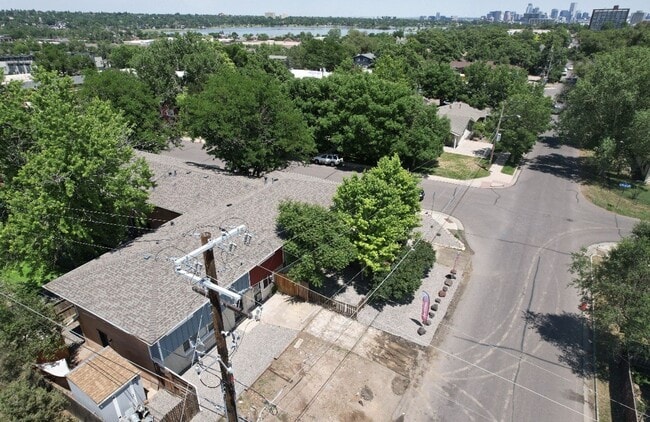Building Photo - 5823 W 16th Ave