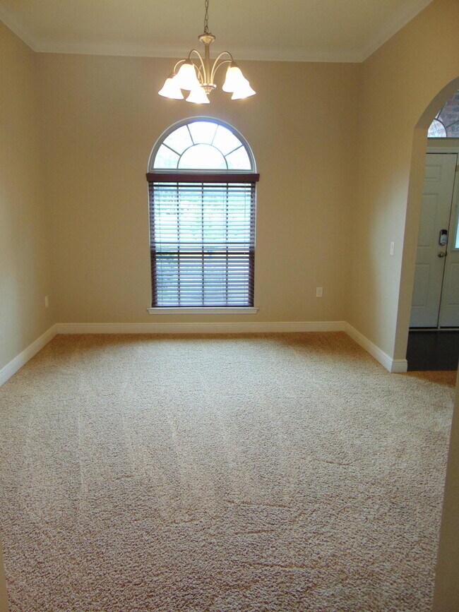 Foto del edificio - 8656 Sand Pine Dr