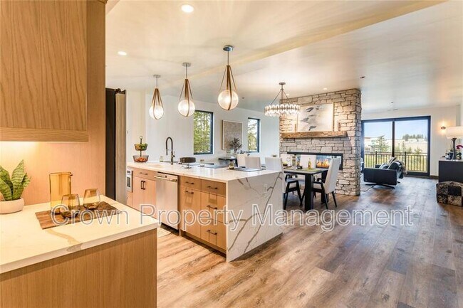 Foto del edificio - 317 Akers Ln
