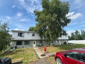 Building Photo - 1446 Turner St