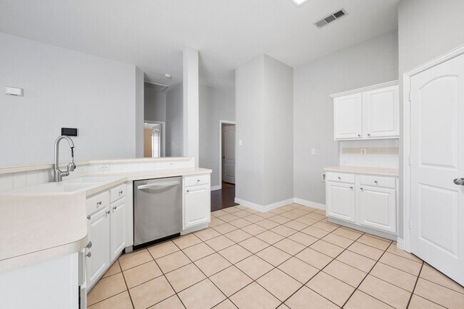 Foto del edificio - 2605 Wandering Oak Dr