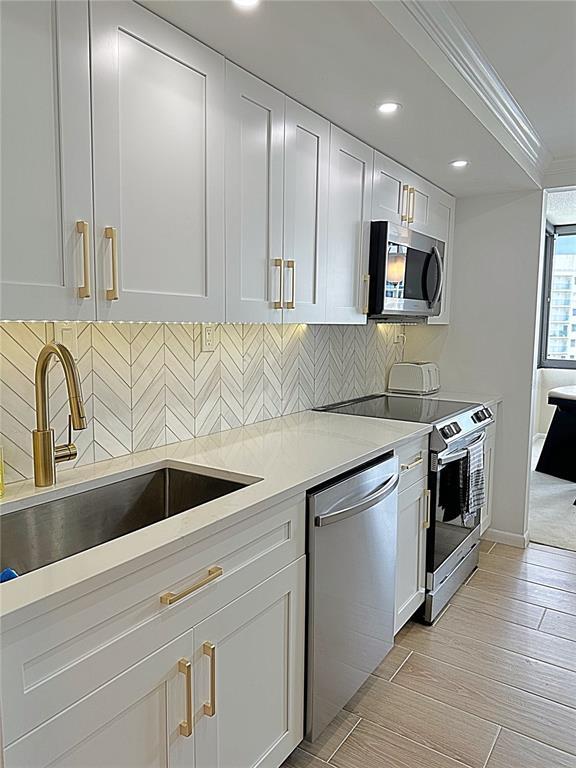 Foto del edificio - 660 Island Way