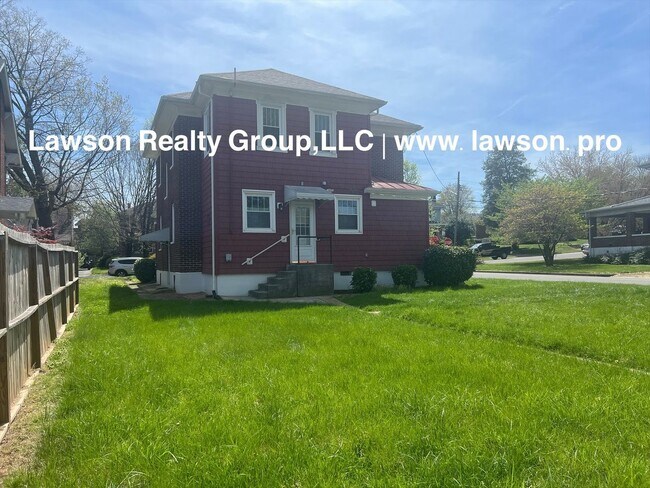 Foto del edificio - 1733 Maiden Ln SW