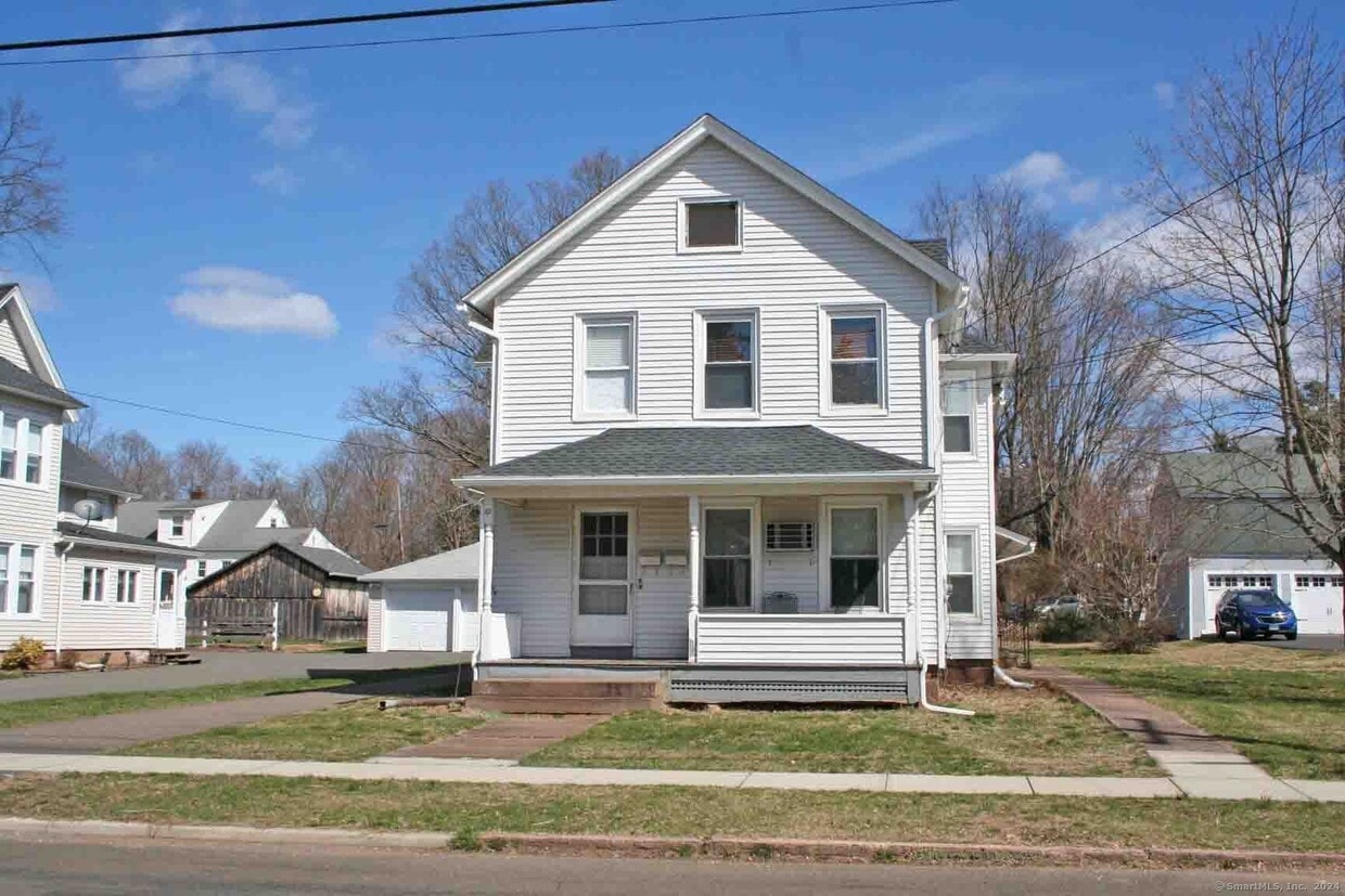 Primary Photo - 22 Fairview St