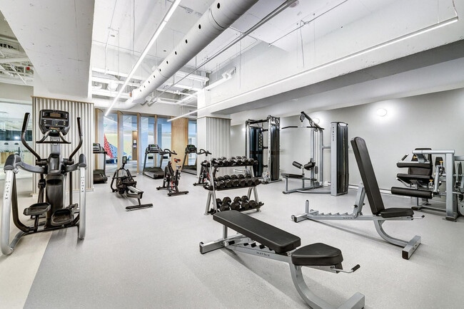 Photo du bâtiment - 1555 Boul. René-Lévesque O