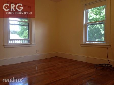 Building Photo - 3 br, 1 bath Apartment - 97 Parsons St