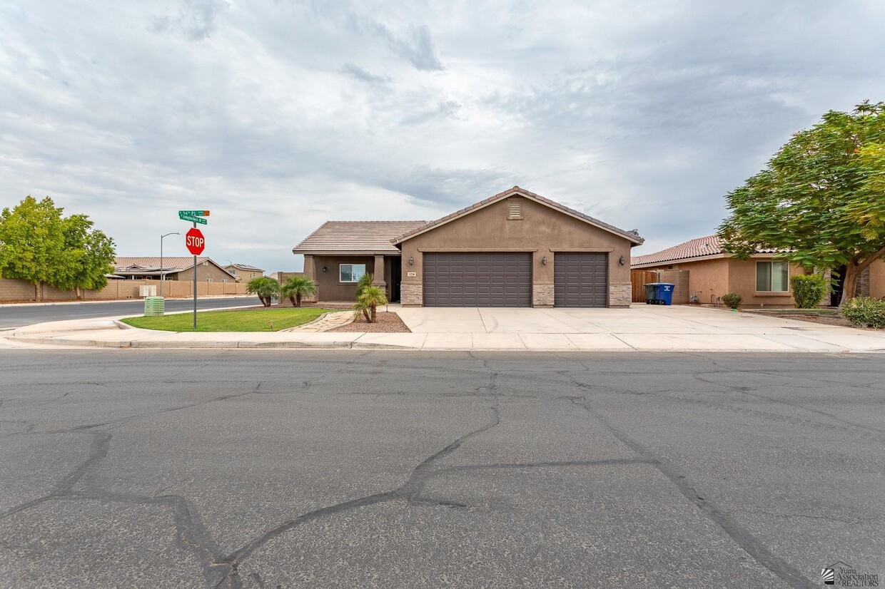 Primary Photo - 3734 W 36th Pl