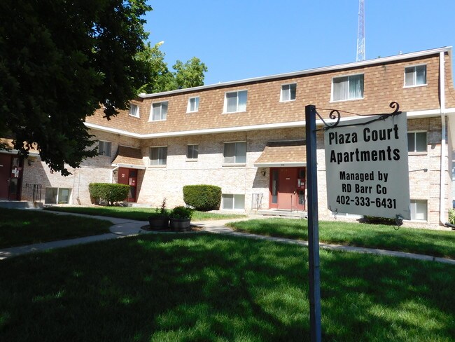 Photo - Plaza Court Apartments