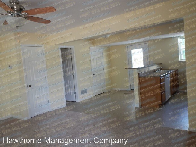 Building Photo - 15 Pershing Rd