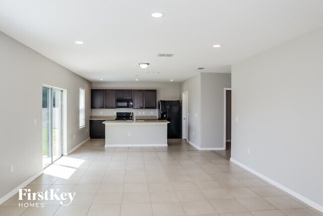 Foto del edificio - 2154 Sequoia Way