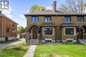 Building Photo - 126 Ave Blackburn