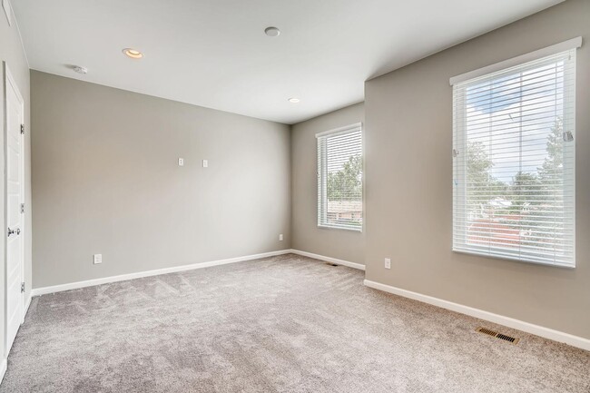Foto del edificio - New Construction 2 Bedroom Townhomes for Rent