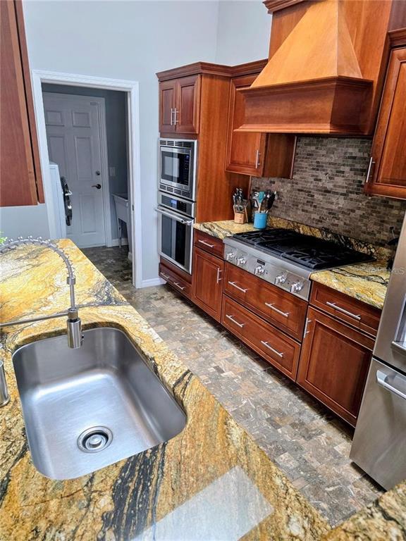 Foto del edificio - 1028 Tradewinds Dr