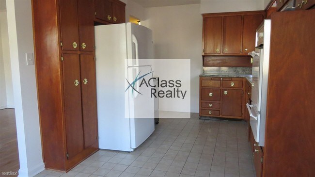 Foto del edificio - 2116 Hoyt Ave S