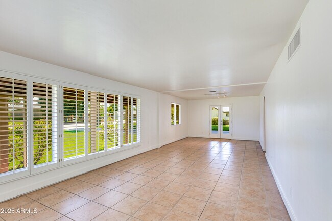 Foto del edificio - 4808 N 29th Pl