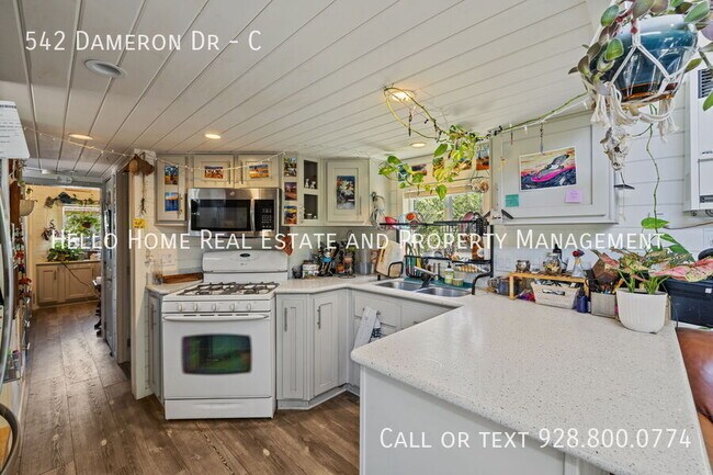 Building Photo - 542 Dameron Dr