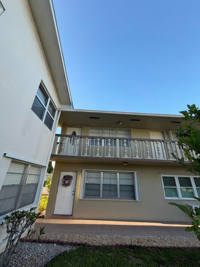 Foto del edificio - 185 Salisbury E