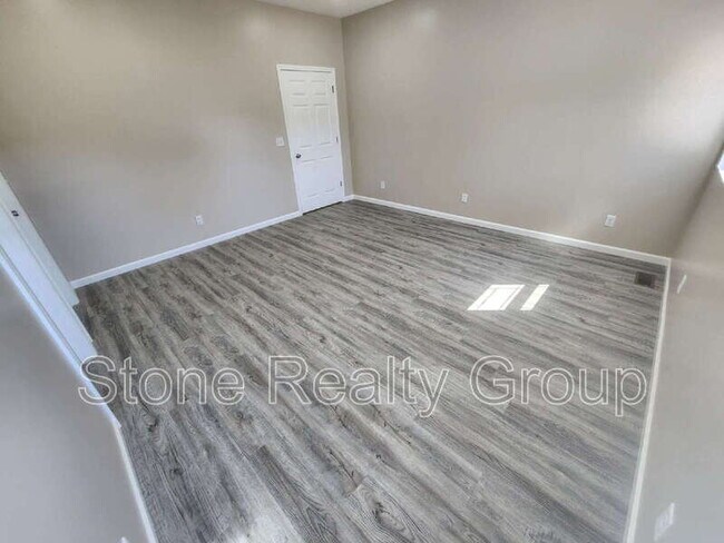 Foto del edificio - 1108 W Ewing St