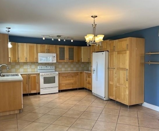 Foto del edificio - 22648 Mobile St