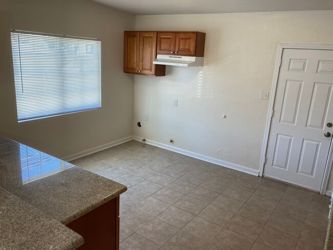 Kitchen - 545 N 8th Street