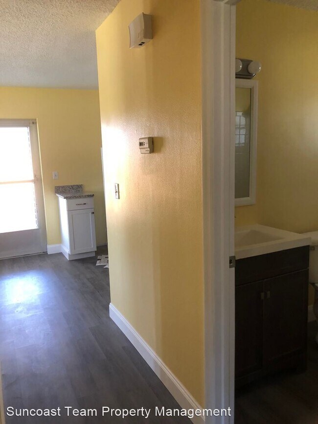 Building Photo - 2 br, 1 bath House - 786 Carla Drive